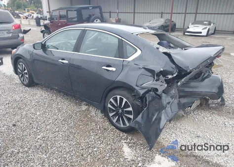 2018 Nissan Altima 2.5 Sv из США, поврежденный, VIN 1N4AL3AP8JC109420